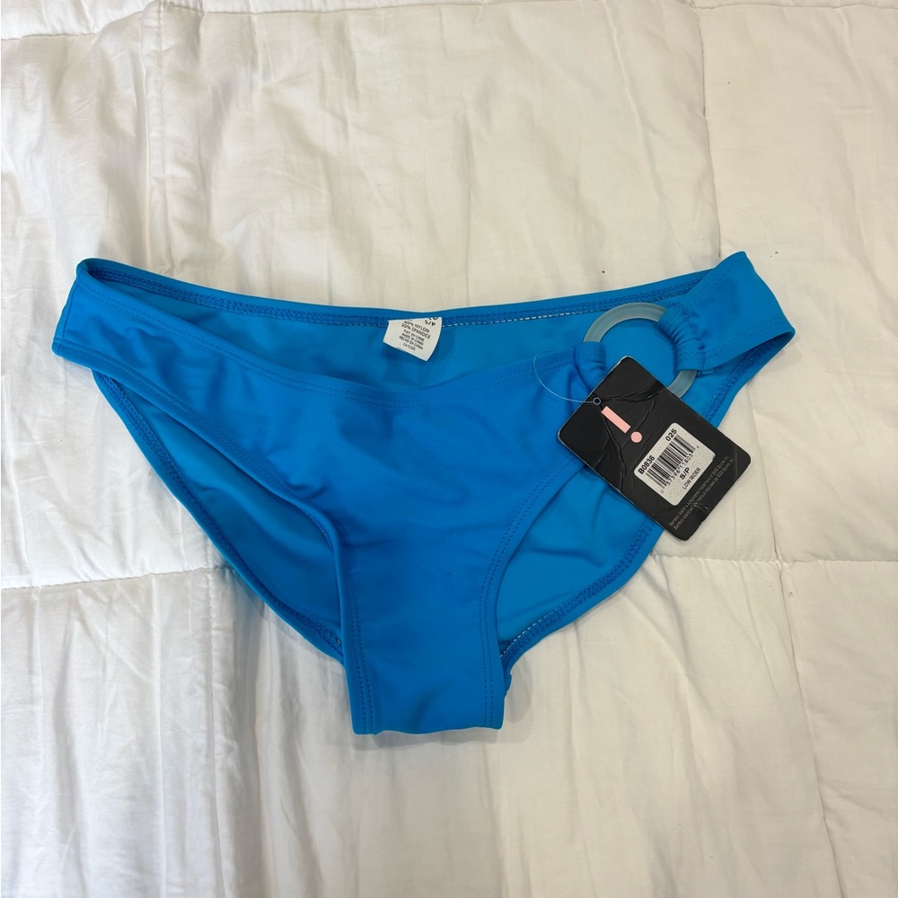 Classic Blue Bikini with Low-Rise Cut and Thin Straps